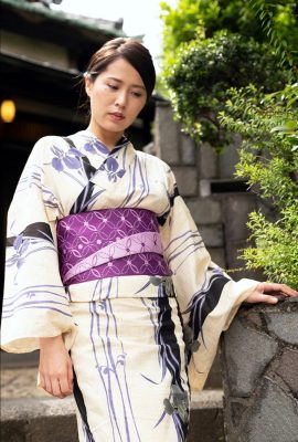 Miho Tsuno Yukata at hubad na balat (121P)