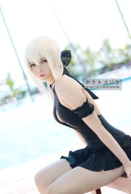 Potato Godzilla – Sabre Alter Swimsuit