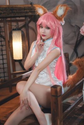 Weibo beautiful girl Teppanyaki ghost dance Tamamo nomae cheongsam