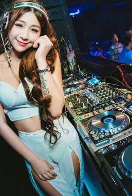 Rave club-2016.2.19(Biyernes)(QDJ-sexy na diyosa na si Candice) (34P)