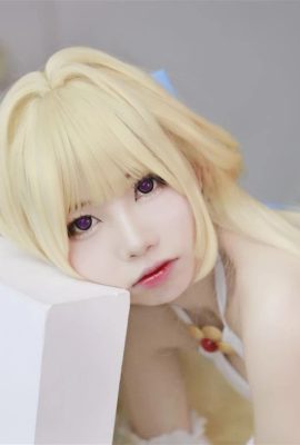 “Ang matapang na lalaking ito ay halatang sobrang lakas ngunit masyadong maingat” Lista Small Breasts Lolita Cosplay (CN: Medyo maalat ang ice cream) (13P)