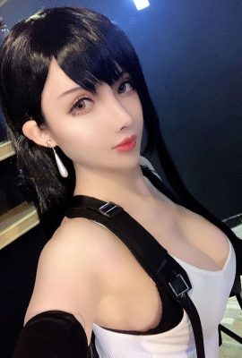 rioko Liangliangzi – Selfie ni Tifa