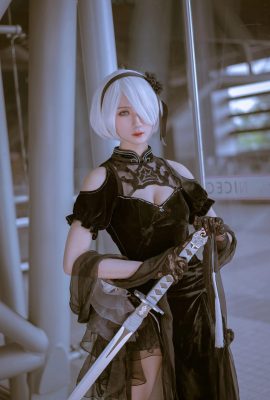 NieR: Mechanical Era 2B @Yiziki-Yi Yuezi (Photography: @久久 Bakasyon) (9P)