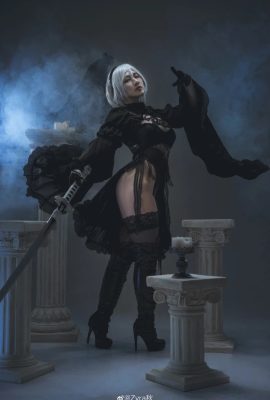 NieR: Automata 2B (puti): @你里松_, 2B (itim): @Zyra秋(9P)