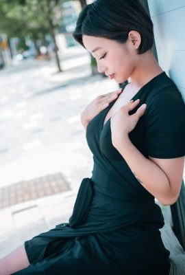 (Booty Queen) Korean short-haired girl ay nagbibigay sa mga tao ng hindi maipaliwanag na pakiramdam ng lamig (44P)