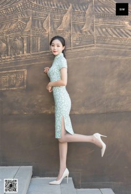 (SIW Sven Media Series) Leyin Cheongsam, Stockings, High Heels at Beautiful Legs (73P)