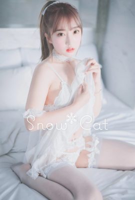 Hanari – Snowcat Vol.1 (35P)