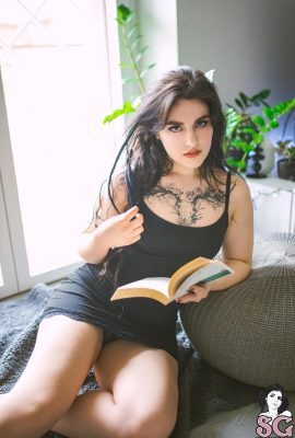 (Suicide Girls)Okt 01, 2023 – Vavalova – Underground(56P)